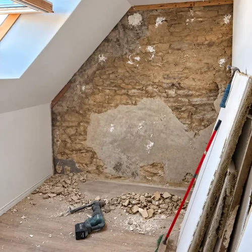 Réalisations - CREATEUR DE VIDE Createur De Vide Entreprise De Demolition A Quimper Curage De Batiment Avant Renovation 03